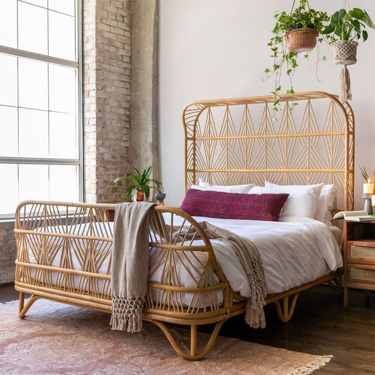 Solea Rattan Bed - Image 4