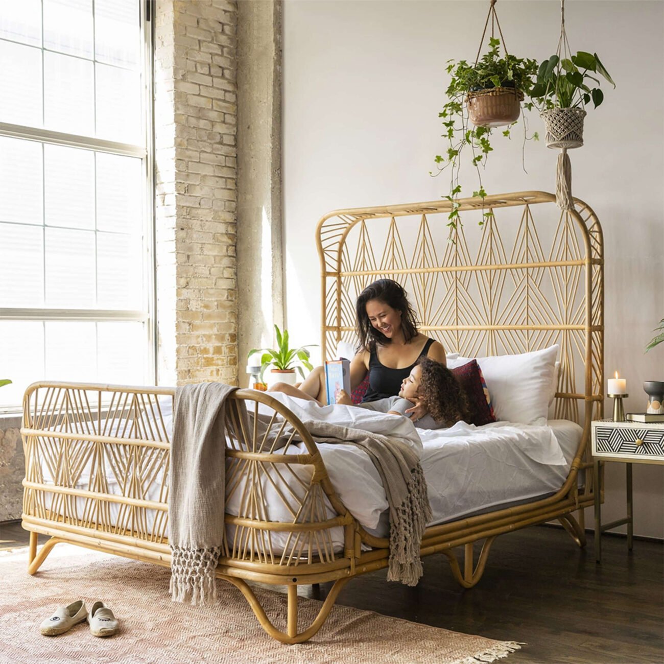Solea Rattan Bed - Image 6